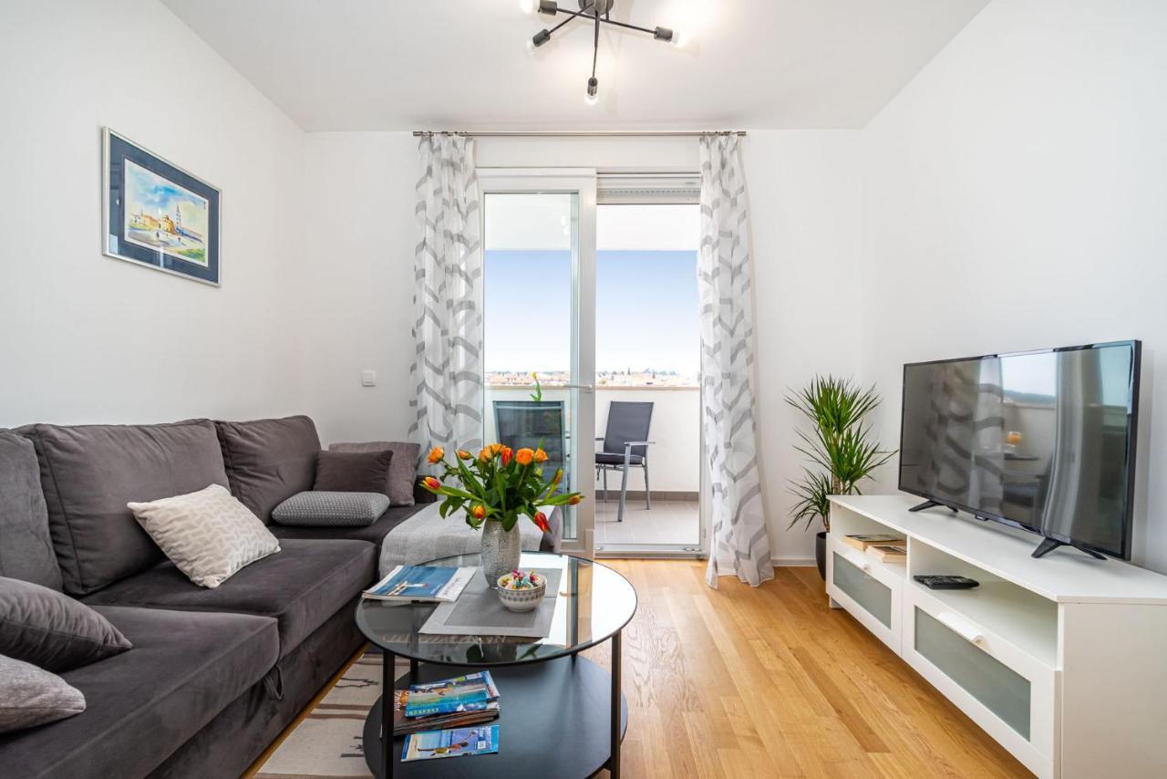 Apartamento Ap Stella, Center Of Zadar, 2Br, Parking Exterior foto